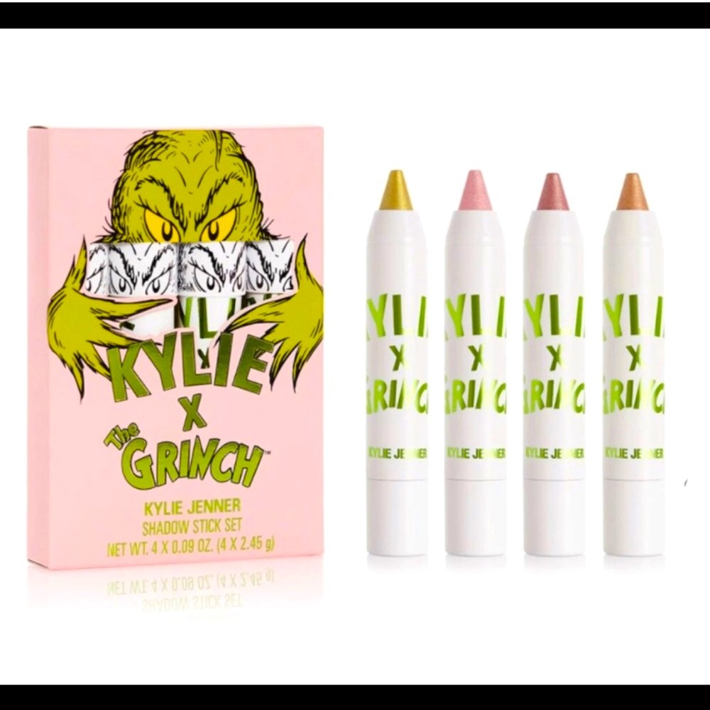 Kylie x The Grinch Shadows
